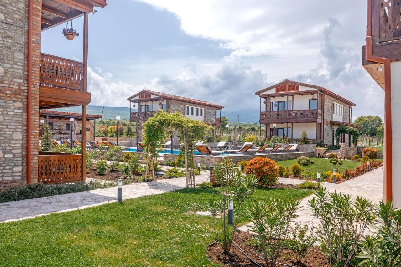 Chateau Mosmieri Hotel & Winery Telavi Exteriör bild